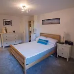 Beautiful & Private Apartment Seconds From Beach