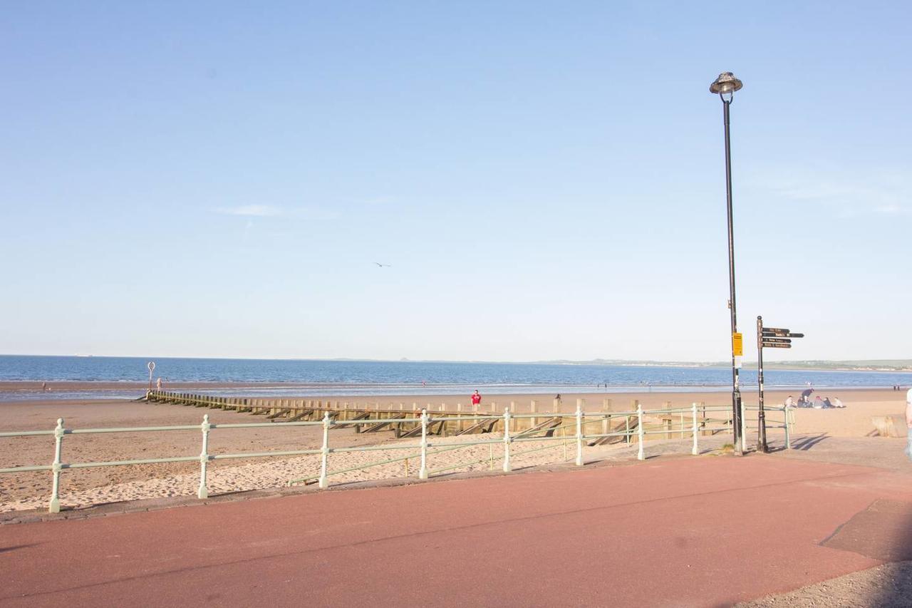 Beautiful & Private Seconds From Appartement *